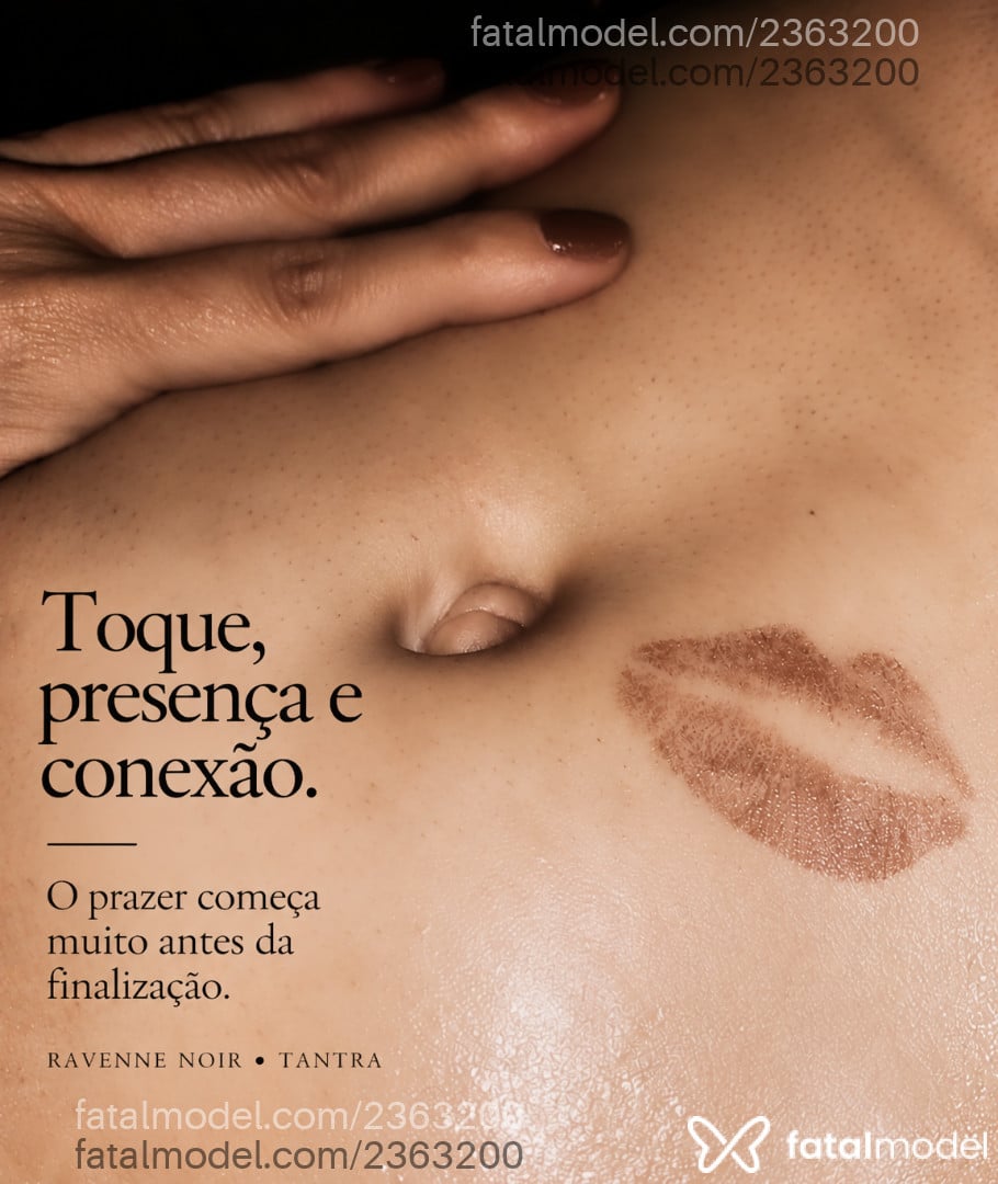 Acompanhante mulher morena (o) de olhos castanhos - Ravenne Noir