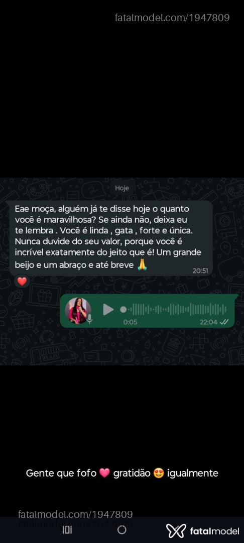 Acompanhante mulher com cabelo castanho de olhos castanhos - Bruninhaasurfis