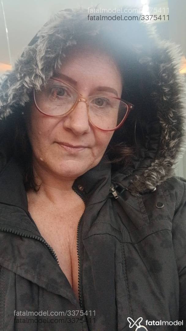 Acompanhante mulher com cabelo castanho de olhos verdes em Cascavel - Marcy