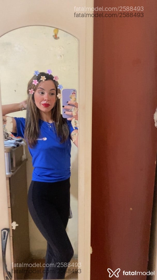 Acompanhante mulher com cabelo castanho de olhos castanhos - Maisa Leme