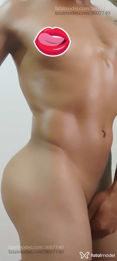 Acompanhante mulher trans morena (o) de olhos castanhos - Nathalia Rius