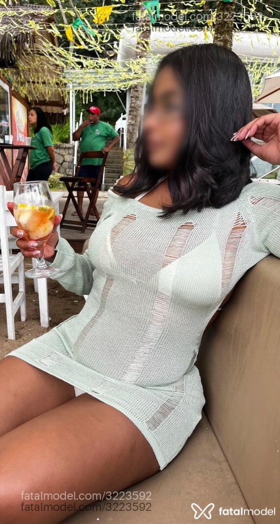 Acompanhante mulher morena (o) de olhos pretos - Natasha Brandao