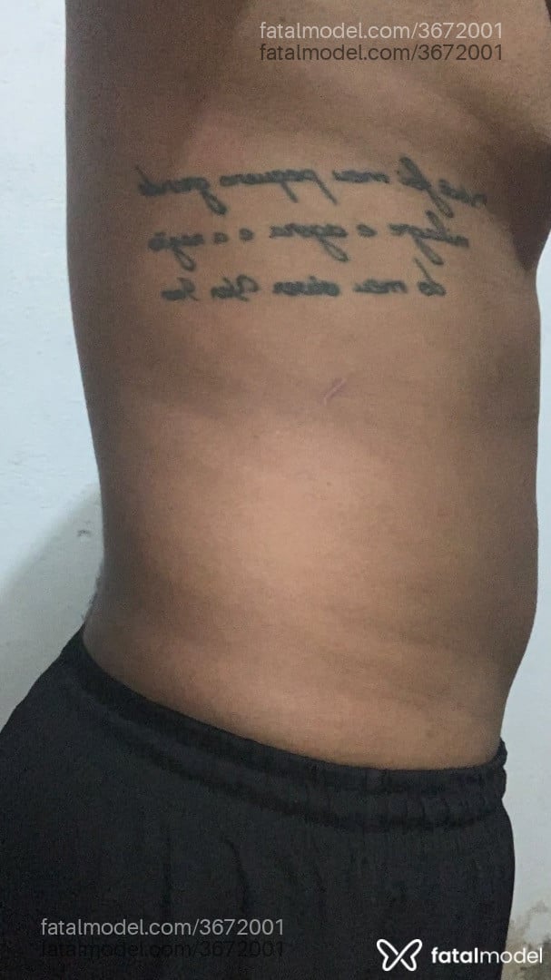 Acompanhante homem morena (o) de olhos castanhos - Rodrigues
