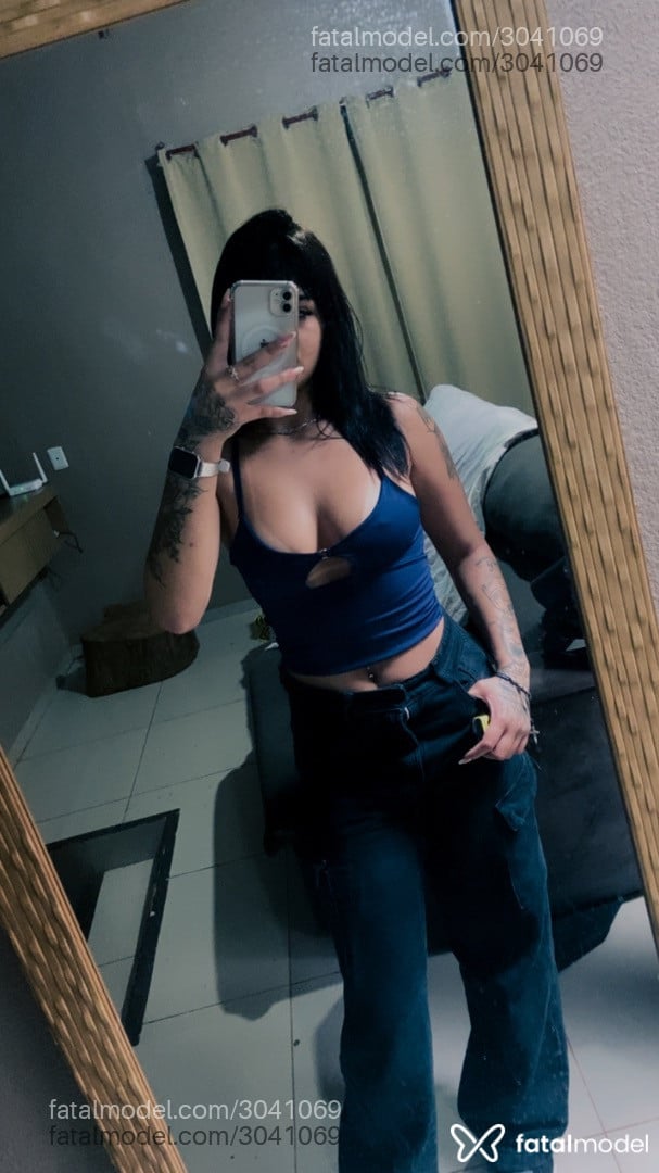 Acompanhante mulher morena (o) de olhos castanhos - Paty