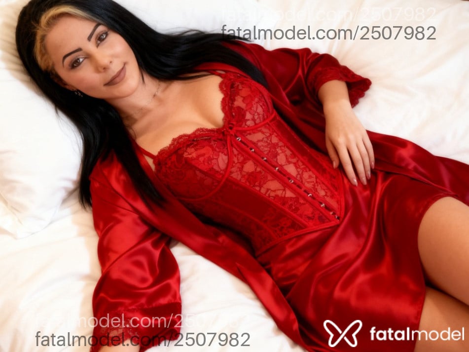 Acompanhante mulher morena (o) de olhos pretos - Taytla