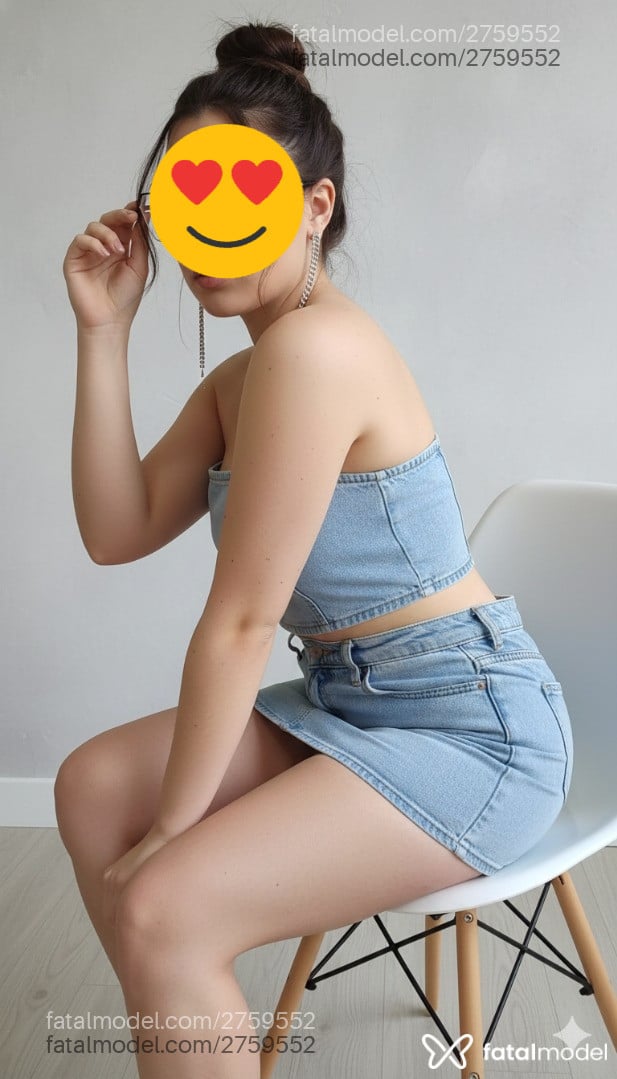 Acompanhante mulher morena (o) de olhos verdes - Mirian Cristina