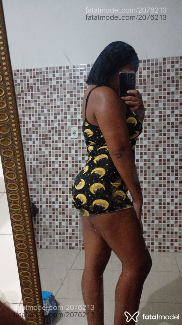 Acompanhante mulher morena (o) de olhos pretos - Priscila Acompanhante mulher morena (o) de olhos pretos - Priscila