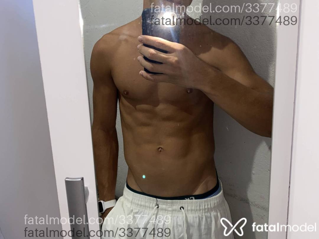 Acompanhante homem morena (o) de olhos castanhos em Virtual - Dotcomcm