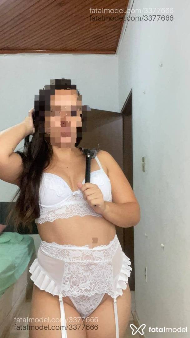 Acompanhante mulher morena (o) de olhos castanhos - Jade