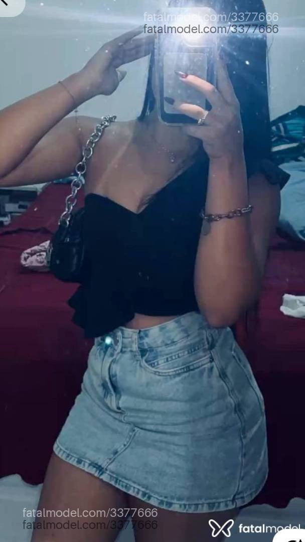 Acompanhante mulher morena (o) de olhos castanhos - Jade