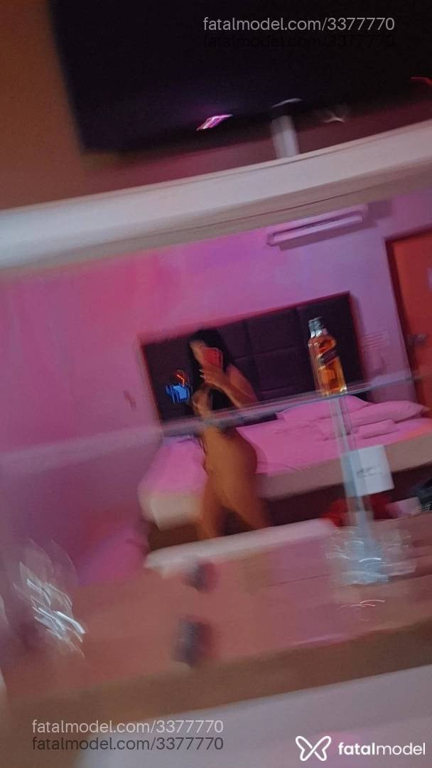 Acompanhante mulher morena (o) de olhos castanhos - Gabriela Oliveira
