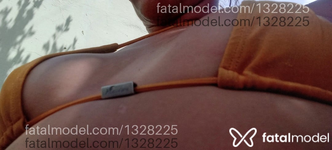Acompanhante travesti loira (o) de olhos castanhos - Maria