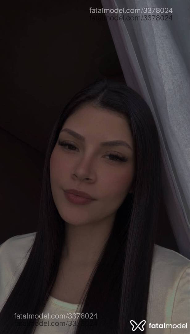 Acompanhante mulher morena (o) de olhos castanhos - Mariana