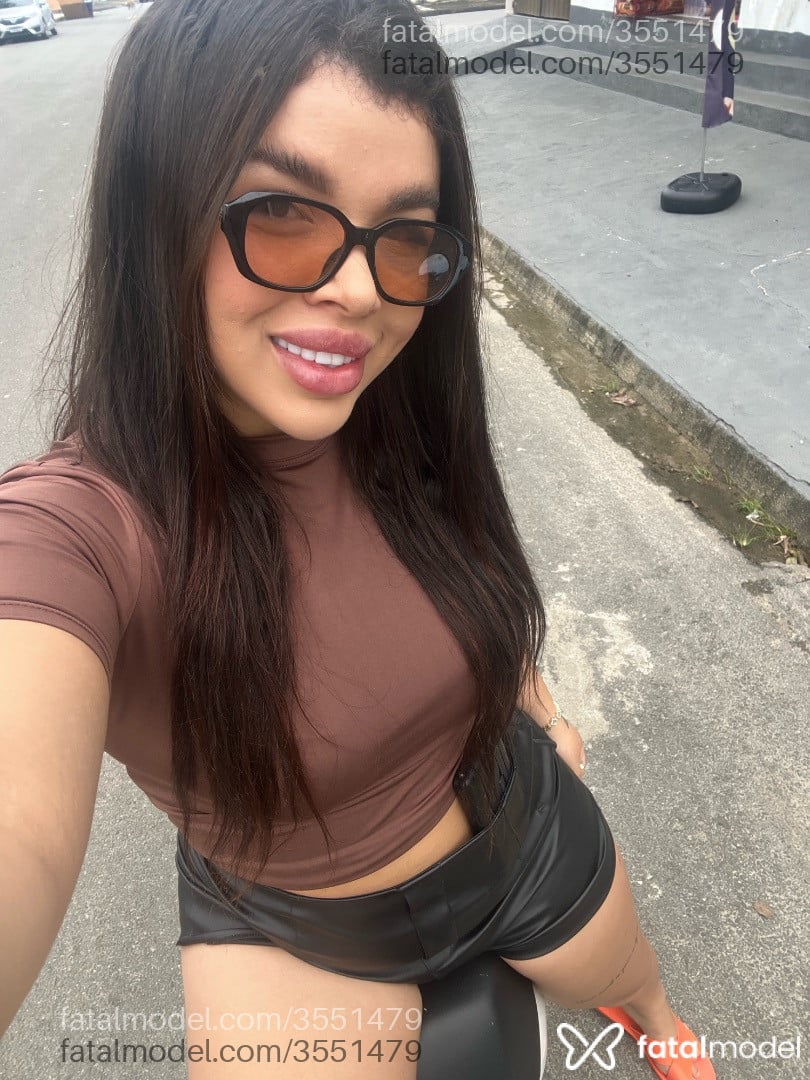 Acompanhante mulher morena (o) de olhos castanhos - Sofia Marques