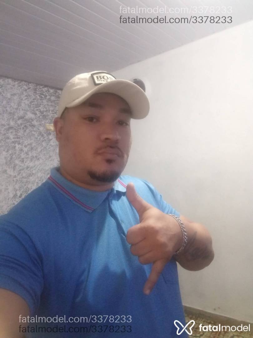 Acompanhante homem morena (o) de olhos castanhos em Itapevi Acompanhante homem morena (o) de olhos castanhos em Itapevi - Lipegato