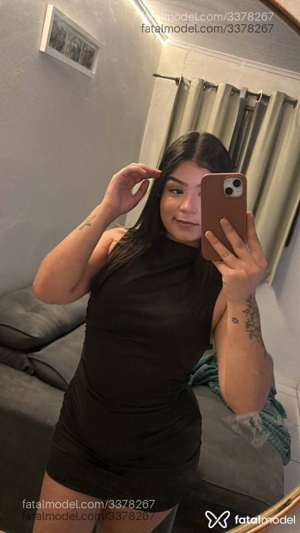 Acompanhante mulher com cabelo castanho de olhos castanhos - Luna Oliveira