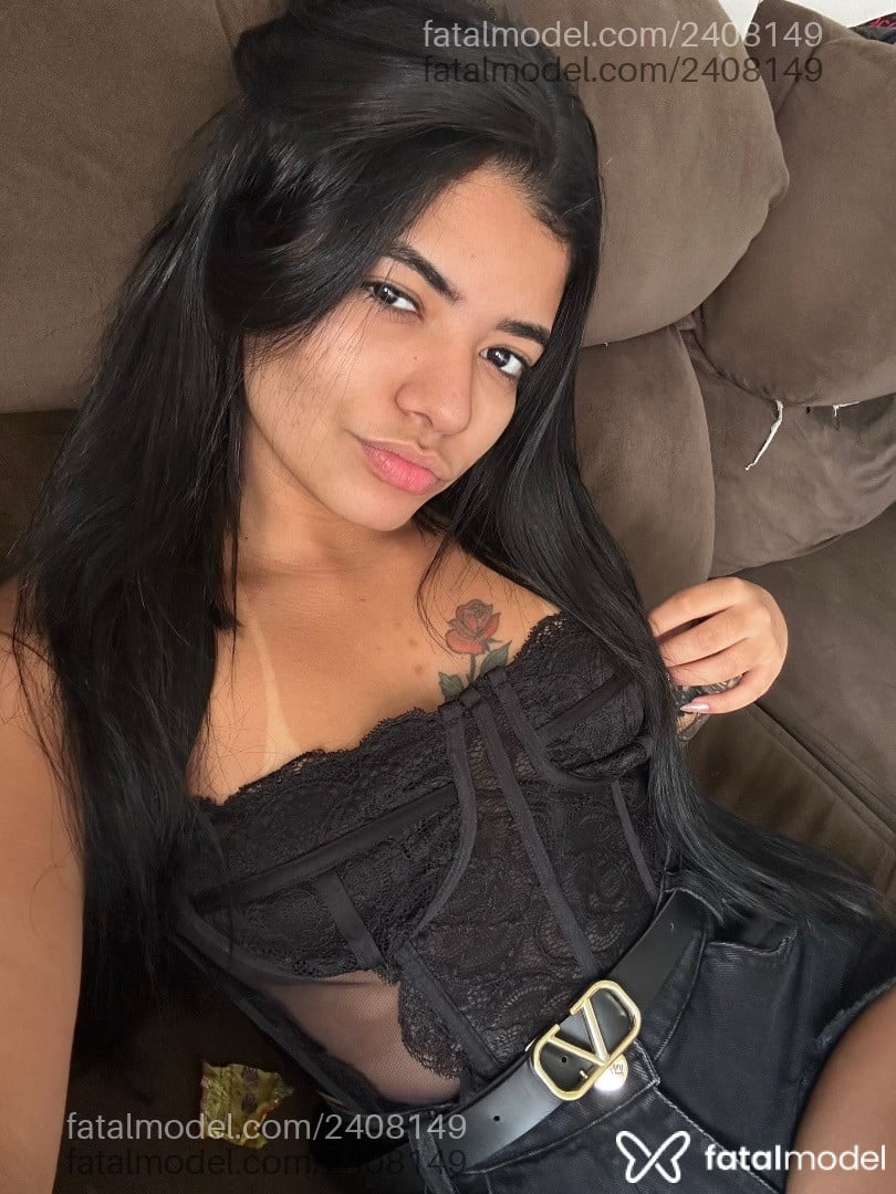 Acompanhante mulher morena (o) de olhos castanhos - Ana Julia