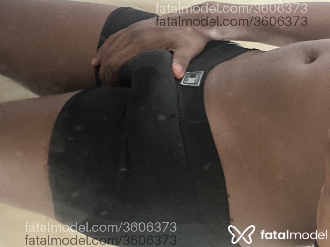 Acompanhante homem morena (o) de olhos castanhos - Rafael