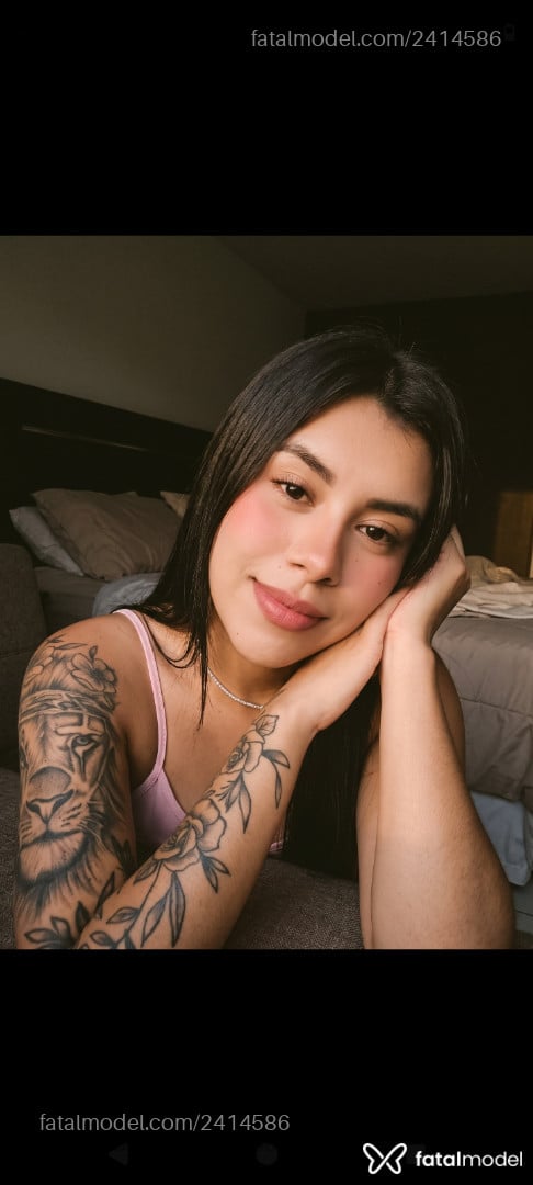Acompanhante mulher morena (o) de olhos castanhos - Bia Trindade