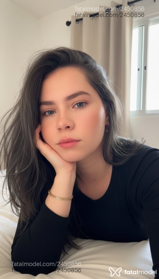Acompanhante mulher com cabelo castanho de olhos verdes - Julia Castro