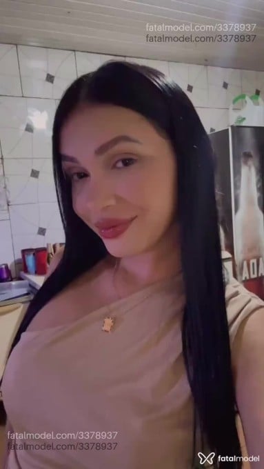 Acompanhante mulher morena (o) de olhos pretos em Barra do Garças Acompanhante mulher morena (o) de olhos pretos em Barra do Garças - Maitê