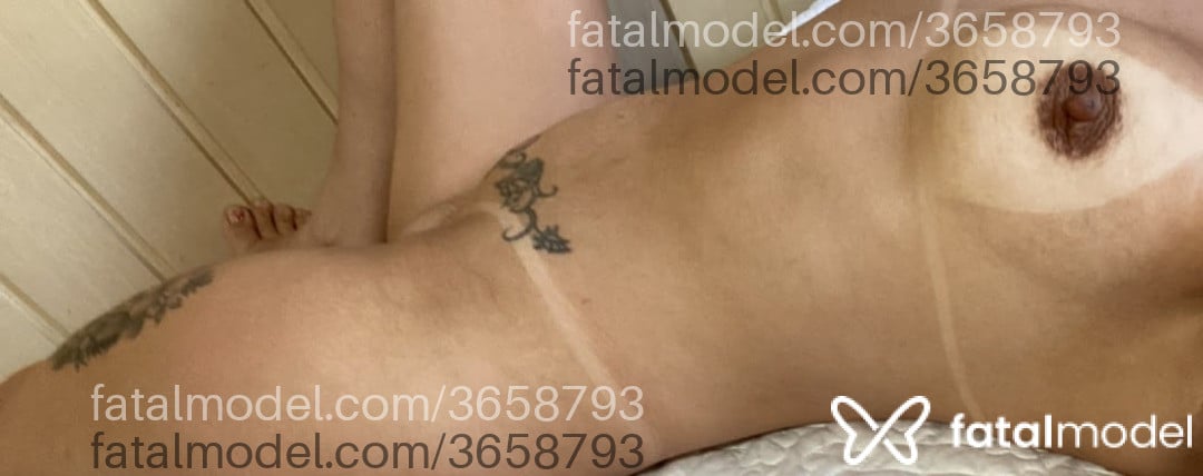 Acompanhante mulher morena (o) de olhos castanhos - Andri