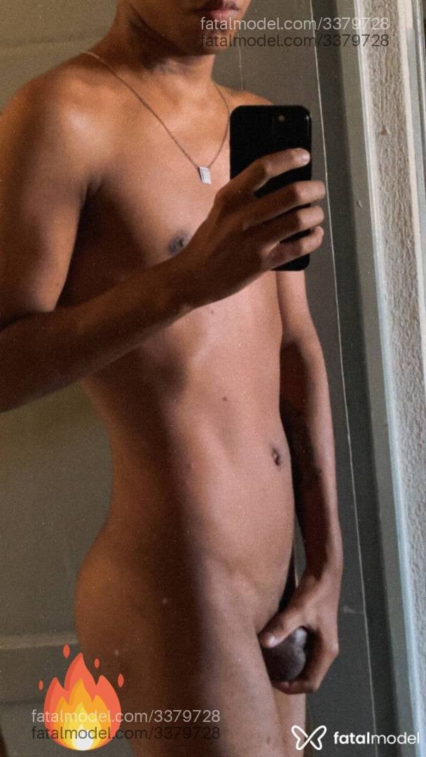 Acompanhante homem morena (o) de olhos pretos em Cachoeiro de Itapemirim - Gabriel