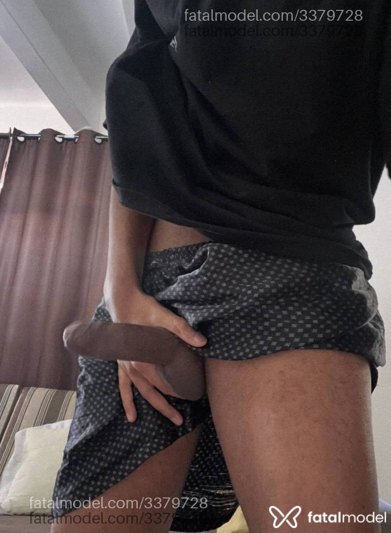 Acompanhante homem morena (o) de olhos pretos em Vila Velha - Gabriel