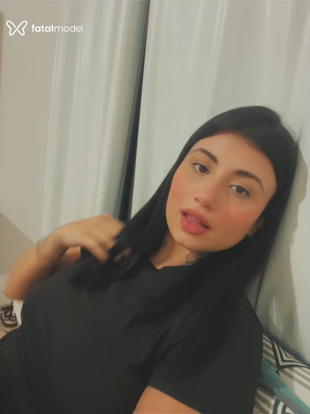 Acompanhante mulher morena (o) de olhos castanhos - Rafaela