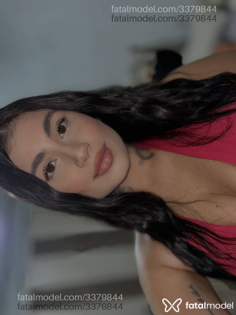Acompanhante mulher morena (o) de olhos castanhos em Canoas - Rafaela