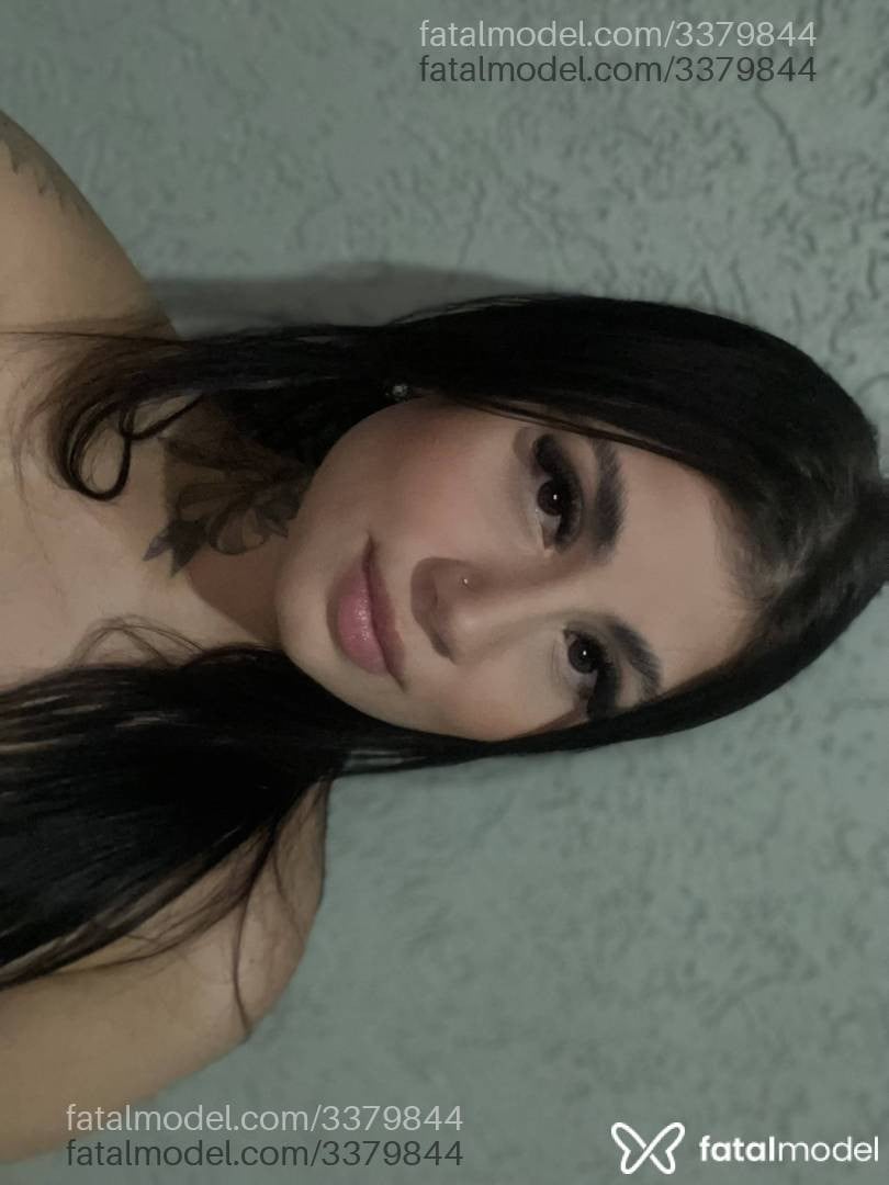 Acompanhante mulher morena (o) de olhos castanhos em Canoas - Rafaela