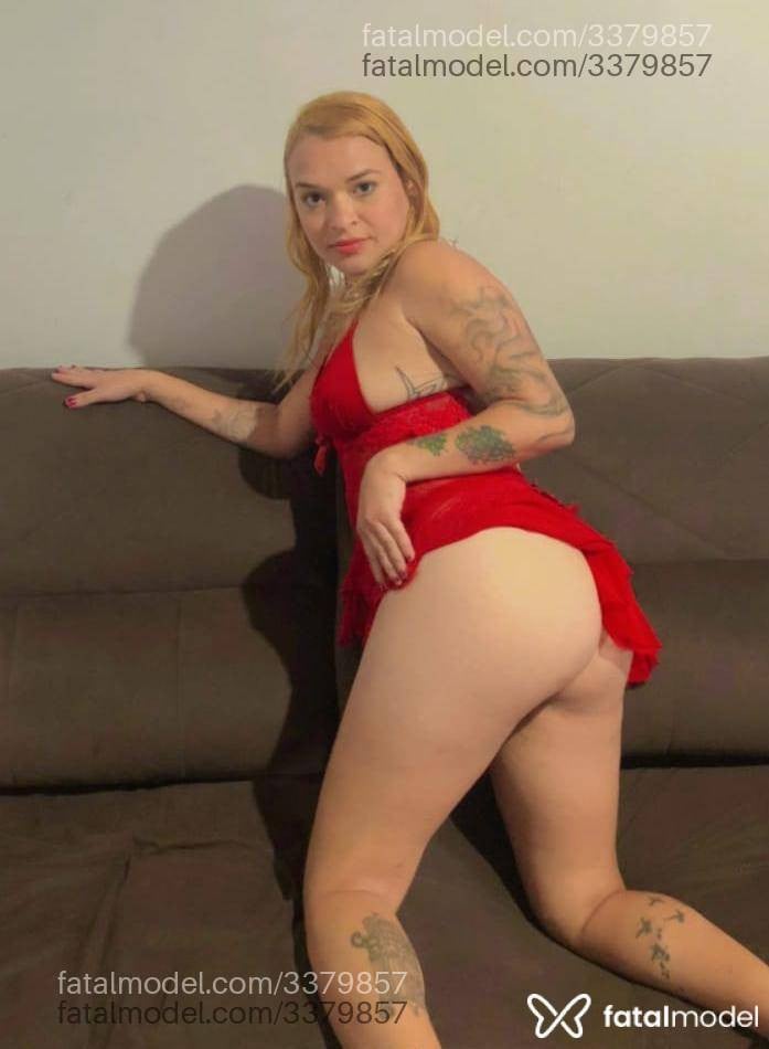 Acompanhante mulher loira (o) de olhos castanhos em Lages - Nathyelle Meirelis