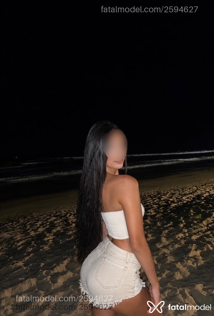 Acompanhante mulher morena (o) de olhos castanhos - Nicole Monteiro