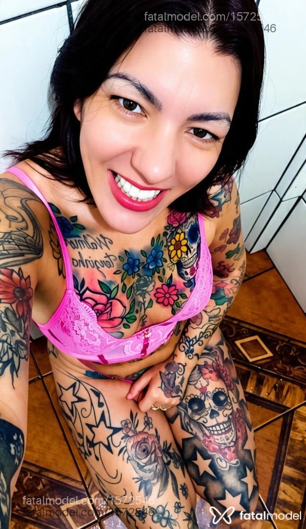 Acompanhante mulher ruiva (o) de olhos mel - Tatiane