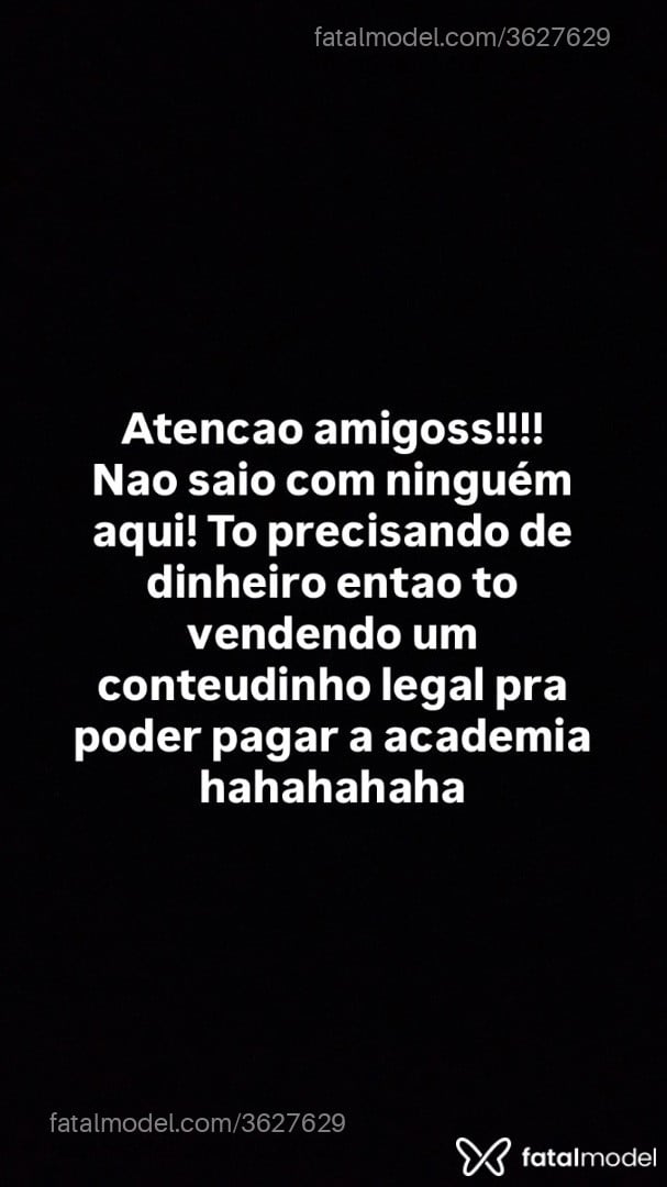 Acompanhante mulher com cabelo castanho de olhos castanhos - Ema Pereira