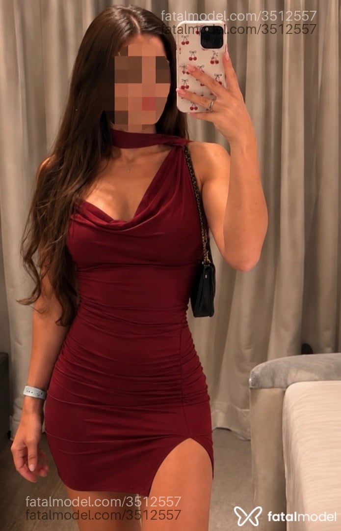 Acompanhante mulher com cabelo castanho de olhos castanhos - Laura