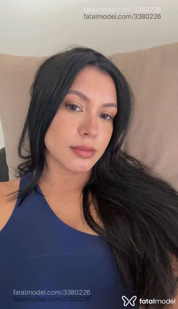 Acompanhante mulher morena (o) de olhos castanhos - Sara Castro