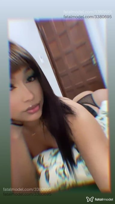 Acompanhante mulher trans morena (o) de olhos castanhos em Joinville Acompanhante mulher trans morena (o) de olhos castanhos em Joinville - Cloe Silveiraz