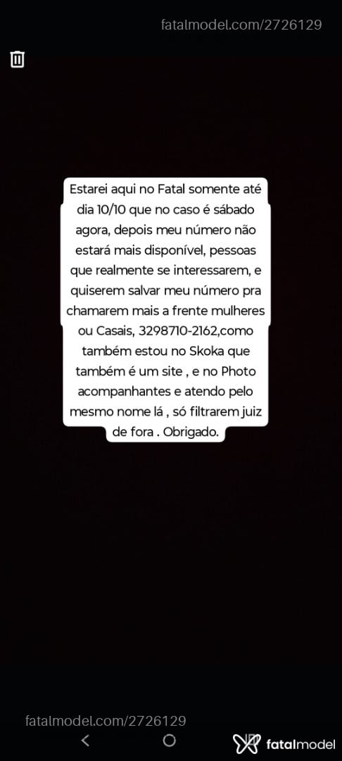 Acompanhante homem com cabelo grisalho de olhos mel - Mihai Malik Gruia
