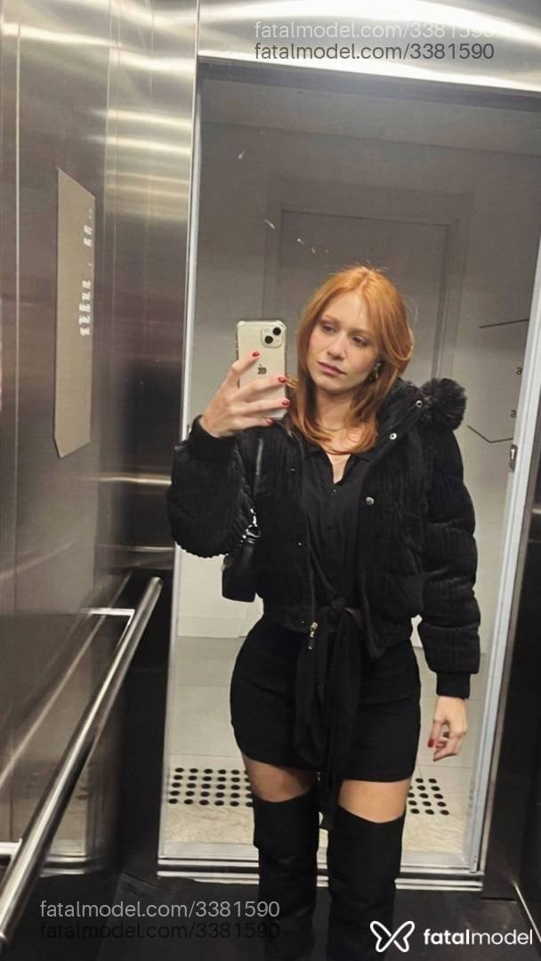 Acompanhante mulher ruiva (o) de olhos mel em São Paulo - Ginger Fox