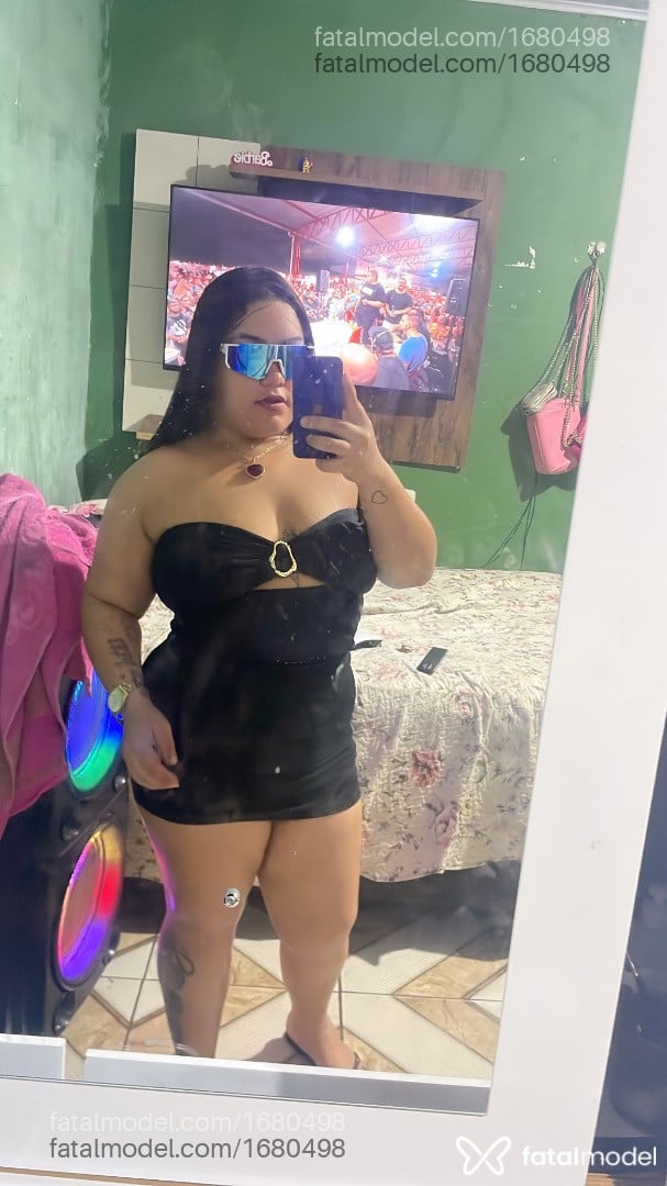 Acompanhante mulher morena (o) de olhos castanhos - Thifany Rufinno