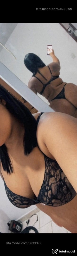 Acompanhante mulher com cabelo castanho de olhos castanhos - Iara Vianna
