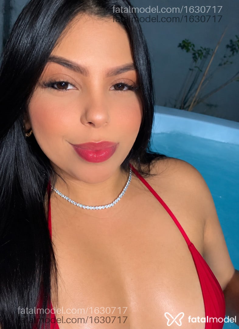 Acompanhante mulher morena (o) de olhos mel - BRENDA NELORE
