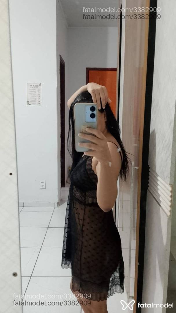 Acompanhante mulher morena (o) de olhos castanhos - Cristina