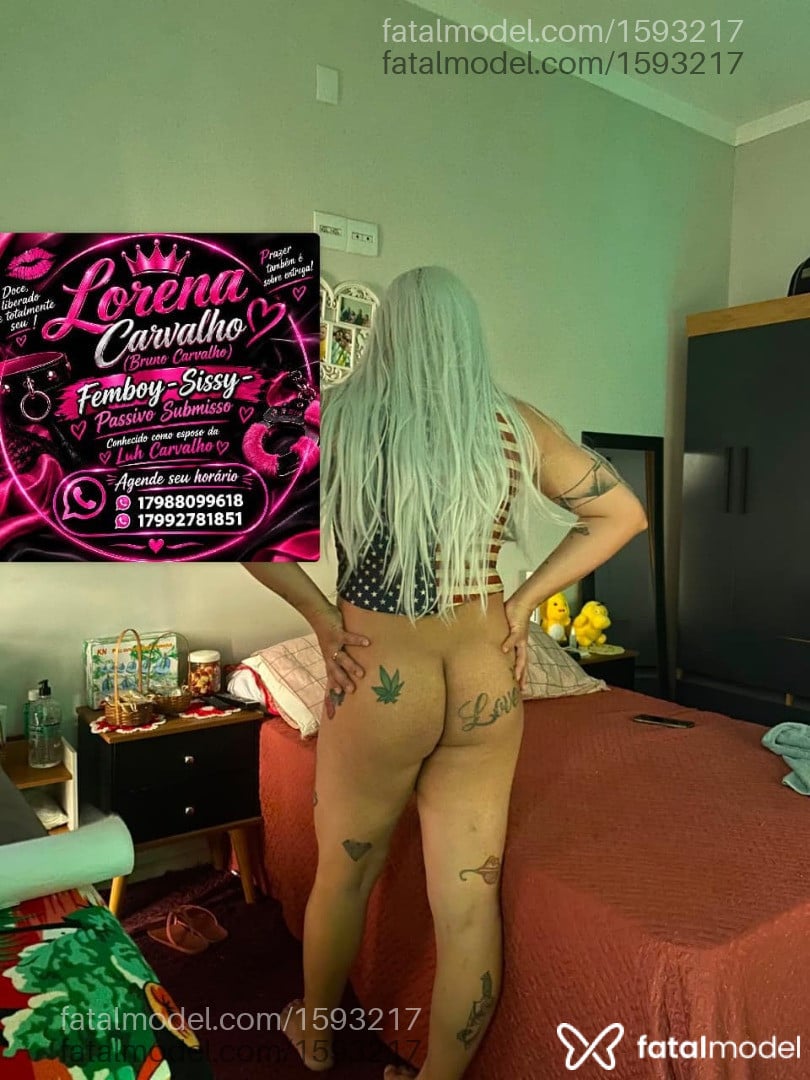 Acompanhante mulher trans ruiva (o) de olhos castanhos - Lorena Karvalho