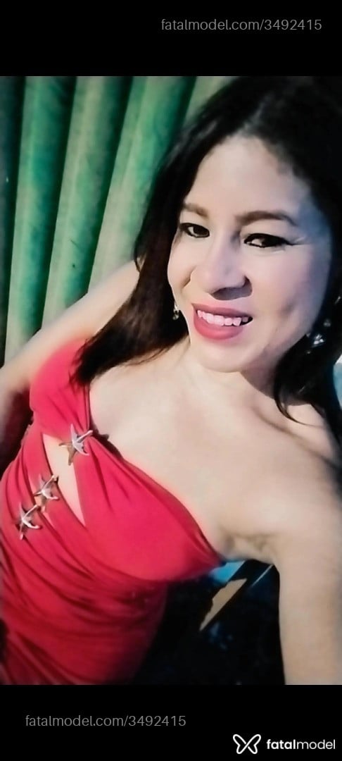Acompanhante mulher com cabelo castanho de olhos castanhos - Gaby