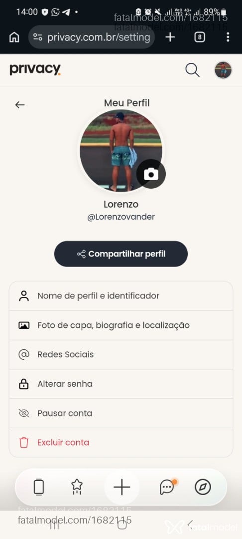 Acompanhante homem morena (o) de olhos pretos - Silva Silva