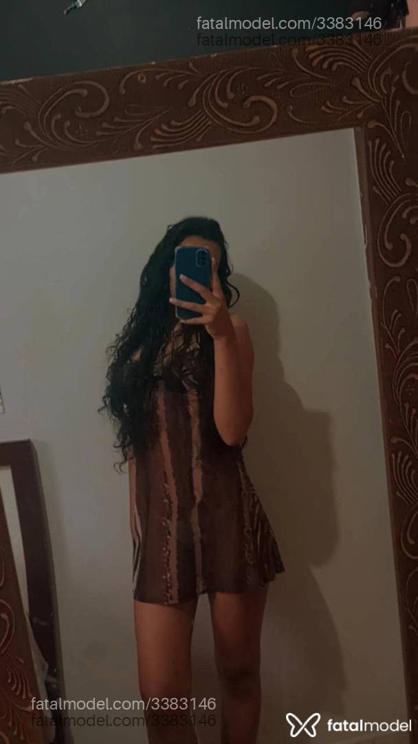 Acompanhante mulher morena (o) de olhos castanhos - Sophia