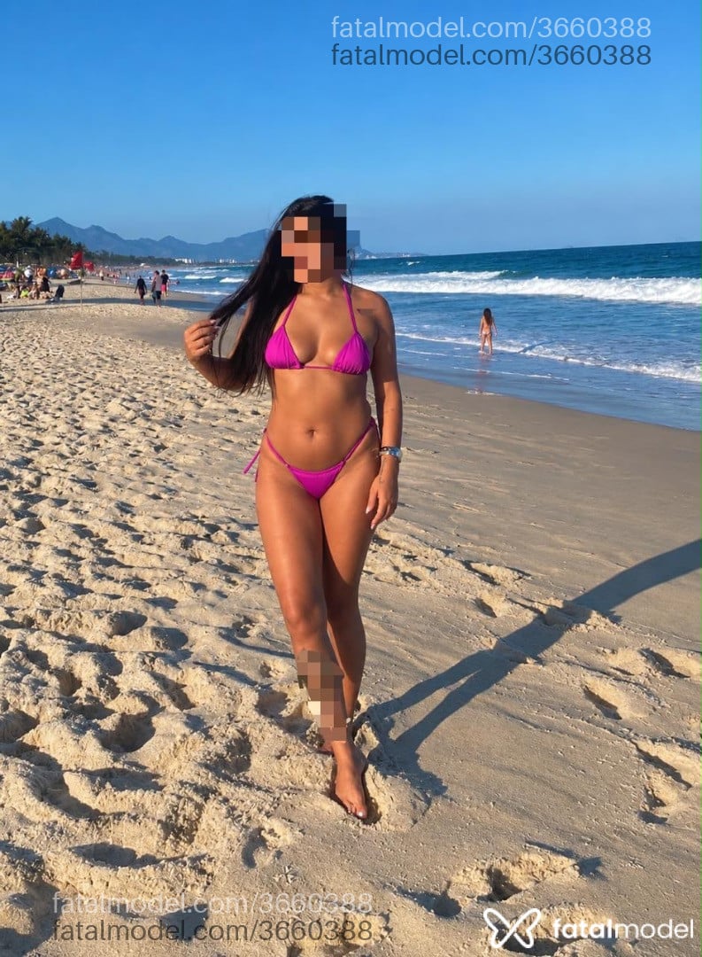 Acompanhante mulher morena (o) de olhos pretos - Thalita