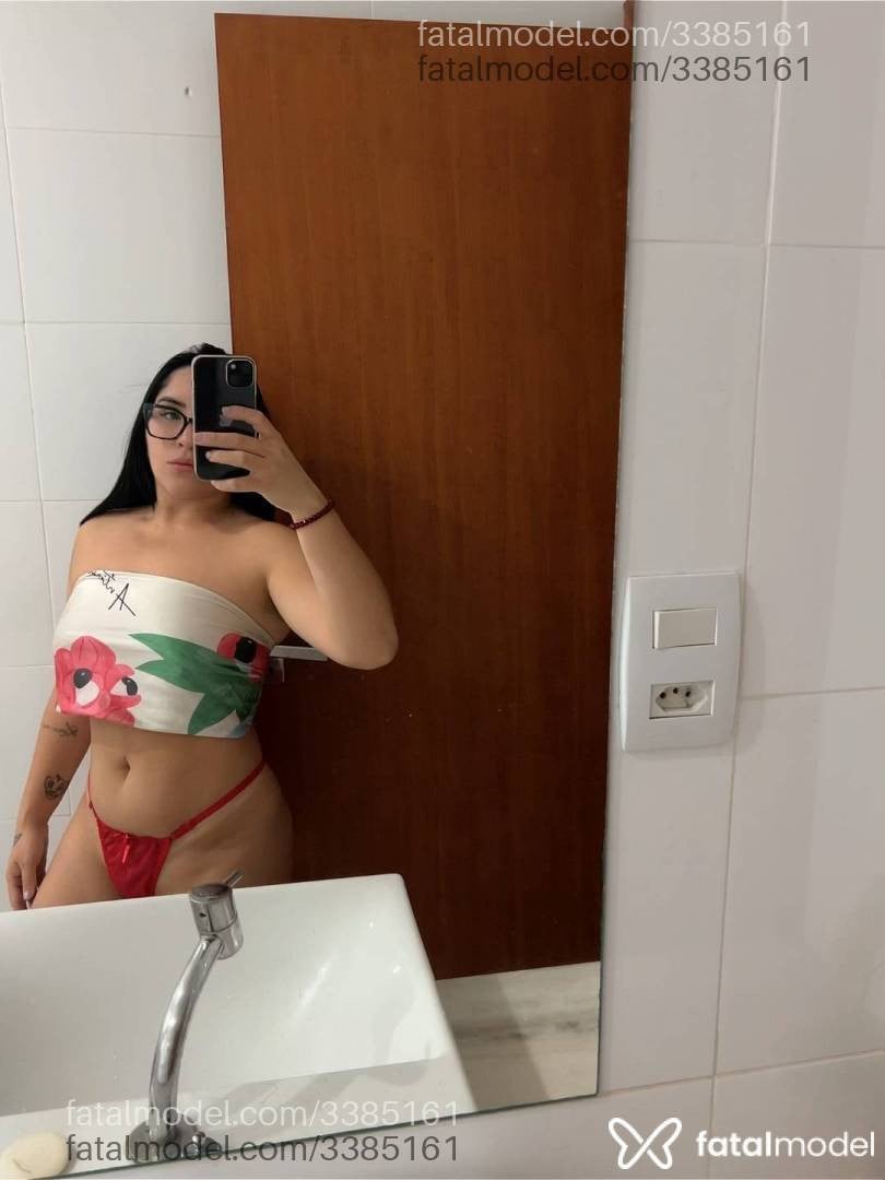 Acompanhante mulher morena (o) de olhos pretos - Aylla